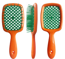 Load image into Gallery viewer, FREEEEE Viral Detangling Brush (with purchases over $60) add to cart and discount applies automatically at checkout
